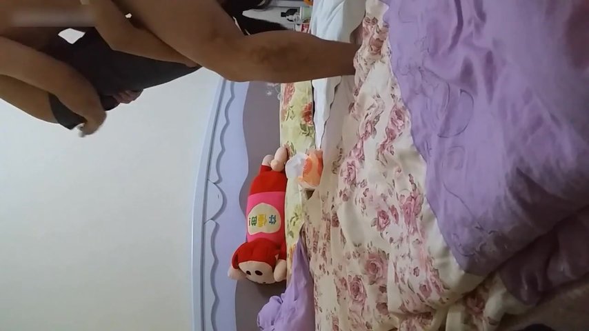 对白淫荡的朋友出差和他媳妇偷情比小姐技术还赞高清无水印