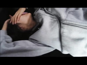 在车里的双指功