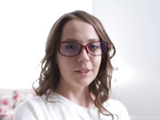 长发女友回家吃鸡巴主动脱光请让干菊花