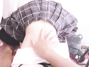 清纯校花的私密性爱被爸爸大肉棒无情操哭