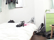 性感的红头发日本宝贝得到非常满足的肛交性爱