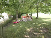 继妹亚历克西斯·克里斯托在我操她的阴户时舔她女朋友兹拉塔的鲍鱼