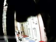 名门夜宴偷拍系列美女模特王XX拍沐浴露广告被摄影师暗藏摄像头偷拍洗澡