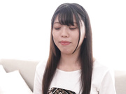 [SDNM-426] フードコートに行くのが週末の楽しみの子育て奮闘ママ 真白りま 26歳 AV DEBUT - 1of5