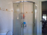 精品推薦 鹹濕房東公寓合租房女大學生浴室偷放攝像頭偷拍幾個苗條妹子沐浴更衣 下面毛毛濃密看得欲火焚身 720P高清原版