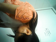 某校園公共女廁暗藏多視角連續拍攝各種類型學妹如廁 還未開苞一線天饅頭逼絕對誘人 1080P高清原版