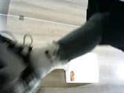 最新流出國內廁拍大神暗夜潛入商場全景偷拍各式美女少婦如廁噓噓 有個可愛眼鏡妹子還對著鏡頭做出勝利手勢 屌爆了 1080P高清原版