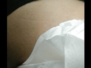 周邊某學校餐飲公共廁所蹲點偷拍各式粉嫩學生妹子放尿 好多粉嫩的逼逼看得欲火焚身 原版高清