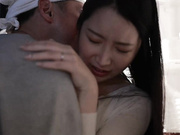 [JUQ-828] 中出解禁！与丈夫做爱后，还要被公公中出…朝日りお【破解】 - 1of5