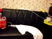 獨家推薦 知識分子模樣的年輕小夫妻假期客廳沙發上啪啪過性生活 來點潤滑油直插花心幹得嗷嗷直叫 露臉高清