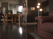 [JUQ-913] スイートルームNTR 妻から送られてきた疑惑の写真 水戸かな - 1of5