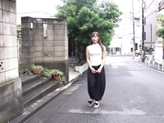 [MVG-116] 最下層のWクソマゾ女メス豚頂上対決 浜崎真緒 水川潤 - 1of5