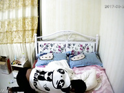 未流出過的小旅館高清偷拍系列-女友在打電話 小夥雞巴硬的像鋼管 掛了電話猛日 720P高清原版