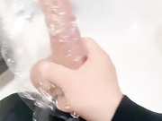 剧情演绎】美团上买了个假阳具 女外卖员送货上门进行勾引，直接推到一顿狂艹内射