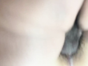 ✅高颜值嫩妹被灌醉肆意玩弄 两人轮流内射，粉嫩小穴被插入肉棒 抽插几下就被操出水 紧致小穴灌满精液外流