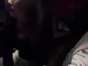 贱人操逼之前主动喝尿提神醒脑一个劲的要求给她射脸上