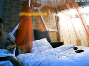 主题酒店TP-超漂亮的低胸连衣裙美女刚进房间就被小情人按在床上操了一次,洗完澡后接着继续干,不仅漂亮还很有气质!国语