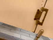 夜闯女厕(上个视频让普通会员看不到，现在让大家都可以看了）