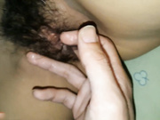 某院校性感漂亮的短发美女假期酒店兼职援交被很会玩的顾客各种要求玩弄蹂躏后爆插嫩穴,竟被内射了.高清版!