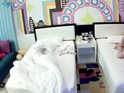 主题酒店基层领导大叔开房啪啪啪豪乳良家情人平时大叔肯定没少补肾这床操到另一个床很生猛