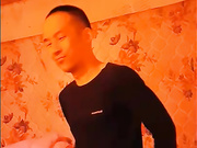 普通话说的不错的日本暖男永健大叔100块体验城中村底层的飞机服务对白有趣