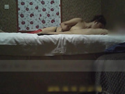 骑士哥会所体验红丝袜推油毒龙看着逼逼射脚上