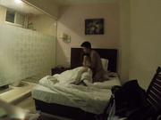 泡妞高手东哥最近得手的好身材学院派妹子快捷酒店开房啪啪1080P高清版