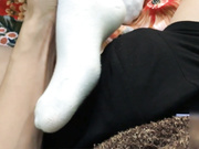 舞蹈院校魔鬼身材性感大长腿美女出租屋和教练偷情,馒头穴毛少又白又嫩,撕破丝袜从后面肏完又从前面干.国语!