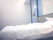 沈先生探花牛仔短裤妹子第二炮，近距离特写口交后入抬腿侧入猛操_ev