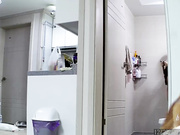 【全網推薦】360稀缺居家攝像頭黑客破解拍攝到的大奶孕婦洗澡全過程 720P高清原版