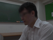 [SDMU-713] 如果不戴套的状况会怎么样老师说不戴套的话会生孩子的哦…2 - 1of5