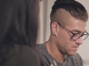 巨乳淫荡心理医生教男人如何在做爱时不怯场