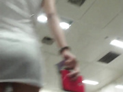 偷拍裙底身材真好