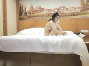 甜美小姐姐舌吻调情扣穴抬腿侧入喊好硬02