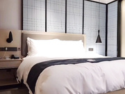 初次约炮就被小哥哥偷拍