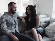 火爆极品身材人妖JJ硬起来被型男不停操屁眼疯狂抽插