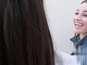 真人秀之王——卡丽娜·怀特和丹尼·丹尼尔斯舔猫咪和屁股