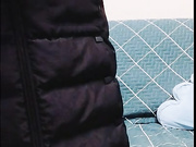 清纯美女下班回家到邻居男家沙发上打炮对白