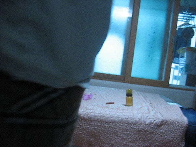 短发露脸屁股极翘的翘臀小妹太会玩了 用奶瓶和火腿肠自慰稀毛多水粉嫩BB