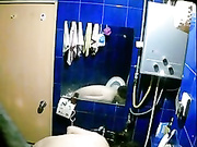 出租屋偷拍妹纸洗澡