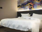 今夜外围大胸风骚小姐姐性格好叫声骚